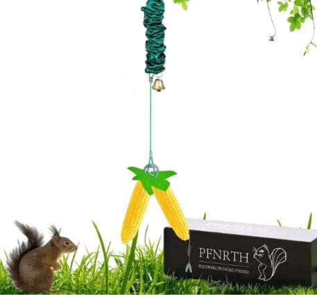 best squirrel feeders - Bungee cord